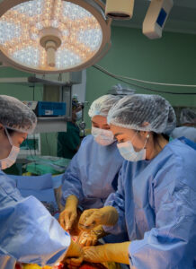 Когда счёт шёл на минуты: в Алматы спасли беременную женщину с тяжёлым пороком сердца